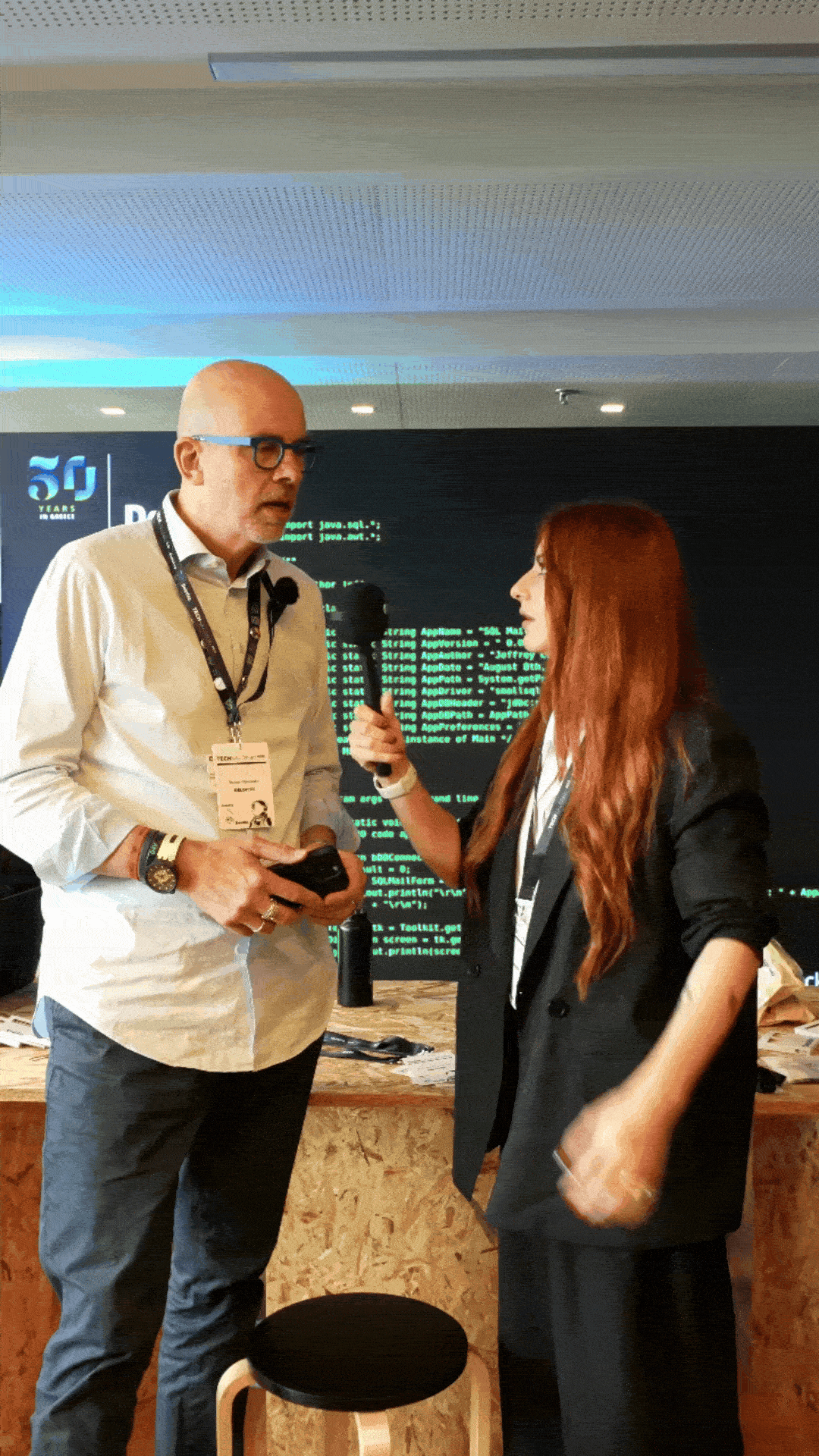 GIFS1080x1920px-ezgif.com-optimize